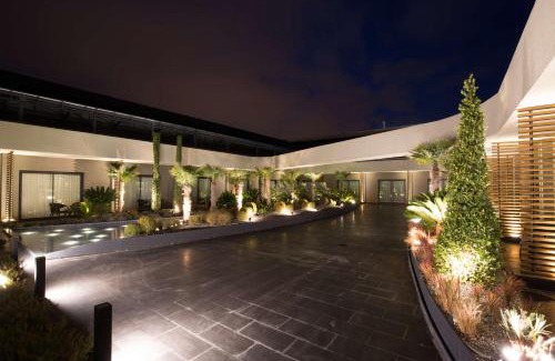 Karaoz Hotel | DoubleTree By Hilton Izmir Airport