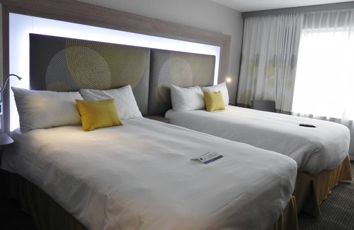 Downtown Ottawa Hotel | DoubleTree by Hilton Ottawa Downtown