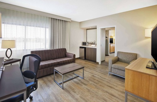 Historic Rapid City Hotel | DoubleTree by Hilton Rapid City Downtown Convention Center