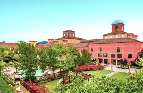 Rohnert Park Resort | DoubleTree by Hilton Sonoma Wine Country