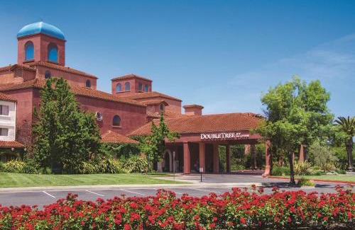 Rohnert Park Resort | DoubleTree by Hilton Sonoma Wine Country