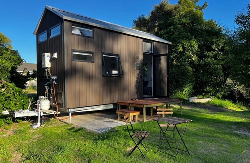 Ngatimoti House | Dove Creek Tiny House
