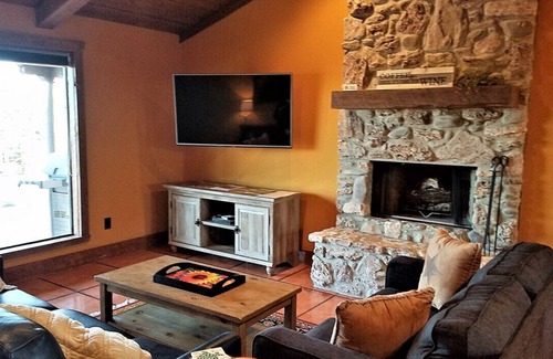 Canyon Cabin | Doves Rest Cabins – Chisholm, on North Rim