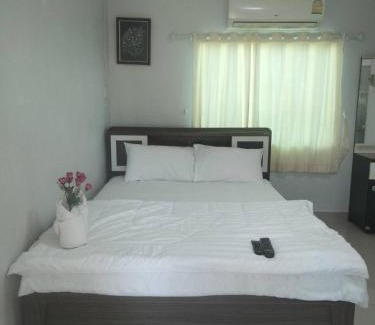 Si Satchanalai Resort | Downhill Resort ดาวน์ฮิลล์รีสอร์ท