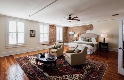 Landrum Apartment | downtown apartment, loft, parks, equestrian center, winery, dining