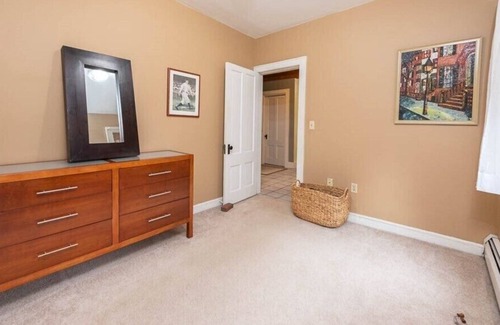 Groton Apartment | Downtown Apartment, walk to restaurants, cafes and walking trails