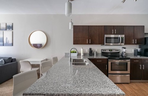 Uptown District Apartment | Downtown Apt in the Heart of Columbus