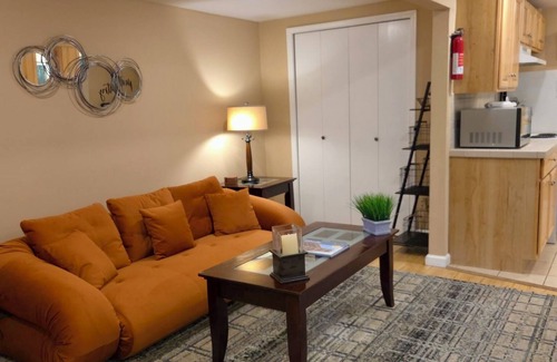 Kenilworth Ski Chalet | Downtown Asheville - Zurich Swiss MNT Chalet #9B/Low Cost Uber