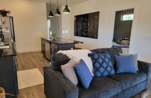 Old Fort House | Downtown Bungalow in Old Fort