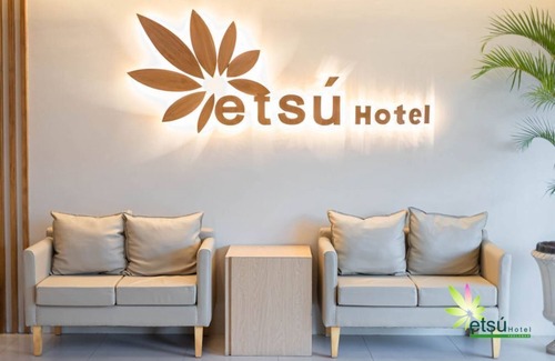 Downtown Tacloban Apartment | Downtown Chic: Etsu Studio's Stylish Urban Escape
