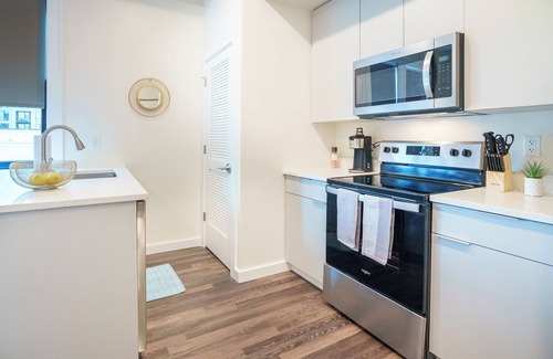Uptown District Hotel | Downtown Columbus The Standard Apartment
