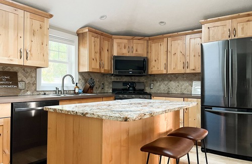 Douglas House | Downtown Douglas-Craftsman Charm-Sleeps 6