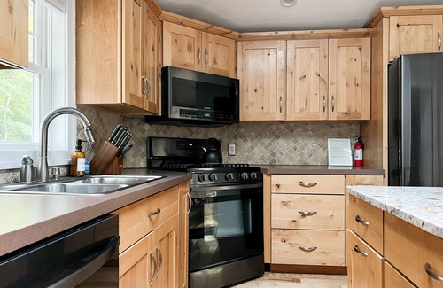Douglas House | Downtown Douglas-Craftsman Charm-Sleeps 6