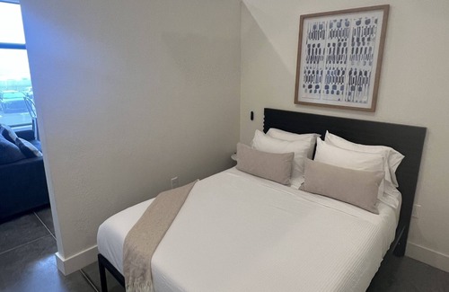 Jonesboro Apartment | Downtown loft with gym inside building