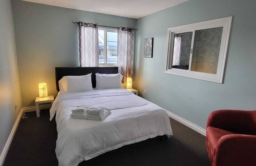 Haney Condo | Downtown Maple Ridge Two Bedroom Condo