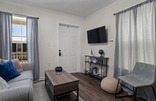 Ocean Springs House | Downtown Peaceful Pearl