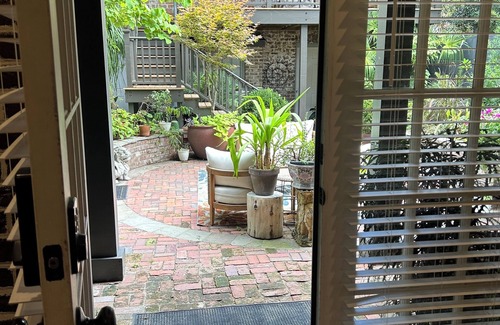 Beach Institute Apartment | Downtown Savannah Garden Oasis near Forsyth Park