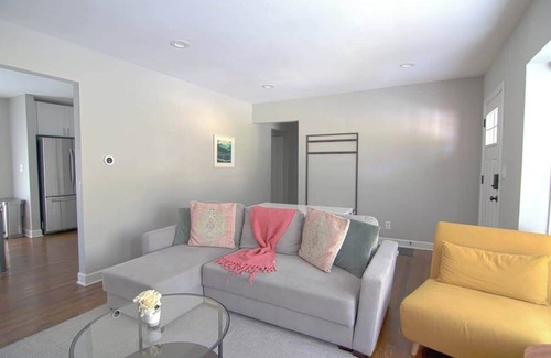 Silver Spring House | Downtown Silver Spring Ranch home!