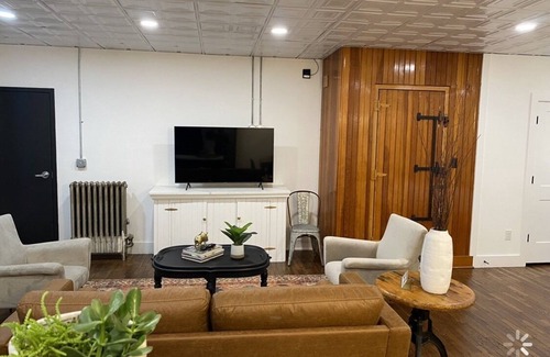 Stillwater Apartment | Downtown Stillwater Studio Apartment located upstairs
