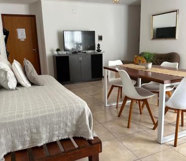 Cordoba Apartment | Dpto Paraná - Piscina, calefacción y aire acond