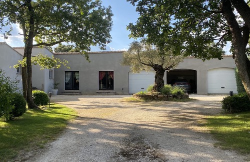 La Baume-de-Transit House | Drôme provençale, nature, outdoor swimming pool and spas