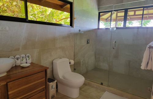 Drake Bay Hotel | Drake Bay Greenleaf