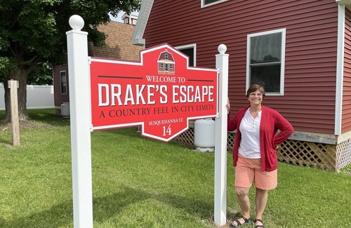 Oneonta Cottage | Drake's Escape Cottage #1, Ideal location for Oneonta/Cooperstown