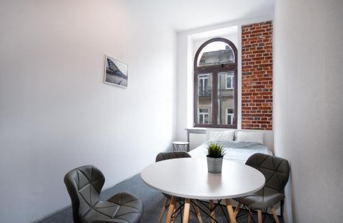 Srodmiescie Apartment | Dream Aparts - Rewolucji 1905r