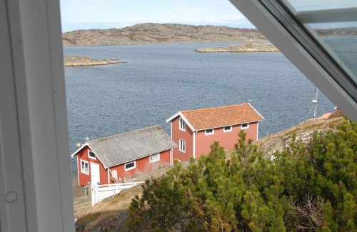 Ellos House | Dream Home On The WestCoast, Fantastic Views, Dock And Boat House