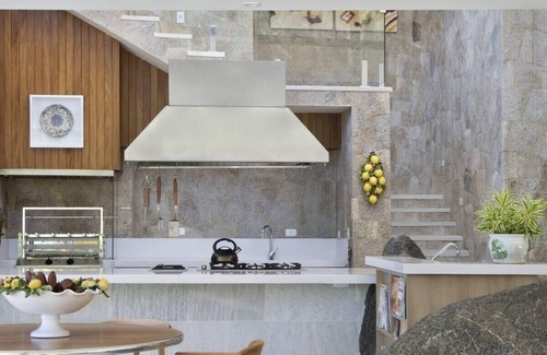 Centro Villa | Dream house in front of beach in Angra dos Reis - ANG004