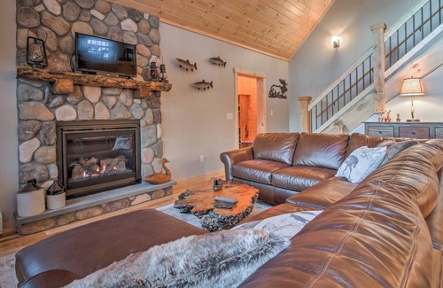 Bethel Cabin | Dream Log Cabin in Bethel with Private Deck!