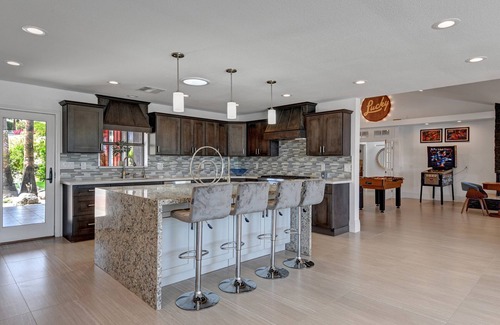 Cathedral City Cove House | Dream Oasis Pool 5bed 5bath, pool, spa, game room, cinema, putting green