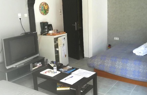 Spata-Artemida Apartment | Dream Studio near Athens Airport