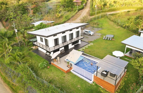 Tres Rios House | Dream Vacation house in the Mountains