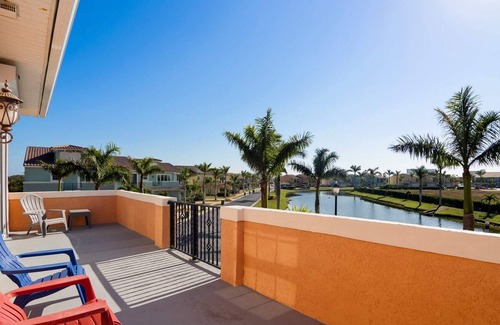 Indian Harbour Beach Villa | Dream Weaver - 5 BR Patio filled Oasis