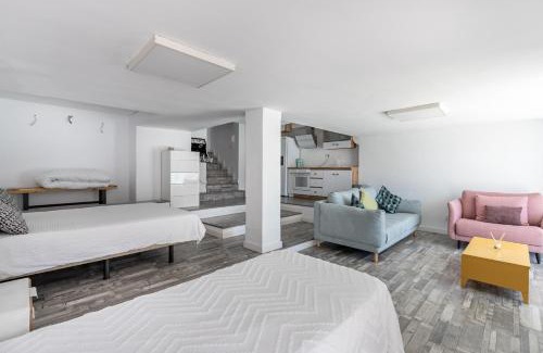 Cenes de la Vega House | Dreaming Landscape Luciano - piscina y parking gratis