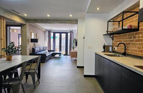 Zaidin Apartment | Dreaming Santa Clara