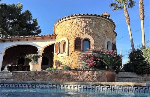 Son Moja House | dreamlike finca with grand pool, wonderful garden, a few minutes to the beach