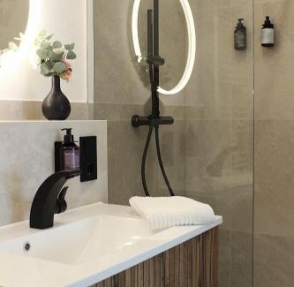 Kelsterbach Apartment | DREAMSPACE Frankfurt Airport