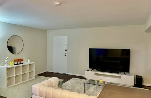West End Apartment | Dreamy Apartment in Alexandria ID116