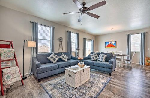 Windsor House | Dreamy Windsor Home with Grill about 3 Miles to Lake!