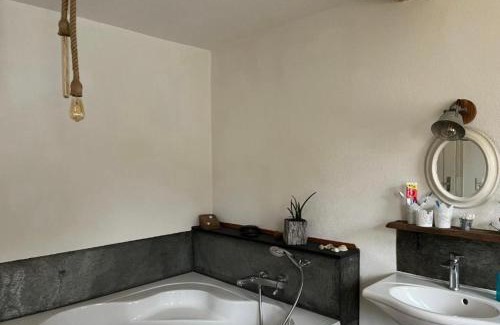 Bell House | Dreas Vintage Room