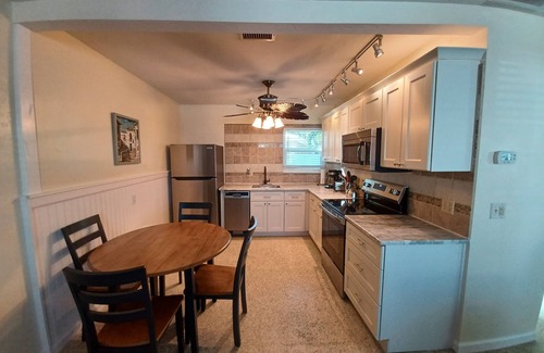 Siesta Key Villa | Drift Inn B, Heated Pool, Beach and Amenities, 2-3 min walk