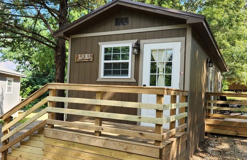 Glenwood Cabin | Driftaway Cabin in Glenwood, AR