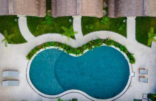 Selong Belanak Hotel | Driftwood Lombok