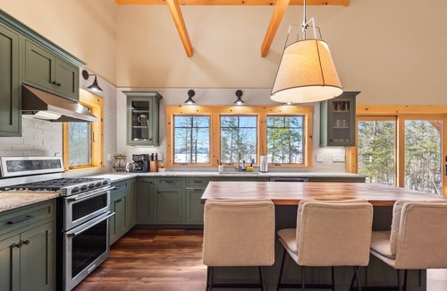 Rangeley Plantation House | Duck Duck Moose | New Private Home on Mooselookmeguntic Lake, Private Waterfront