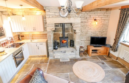 Haworth Cottage | DUCKING WELL COTTAGE, character holiday cottage in Haworth