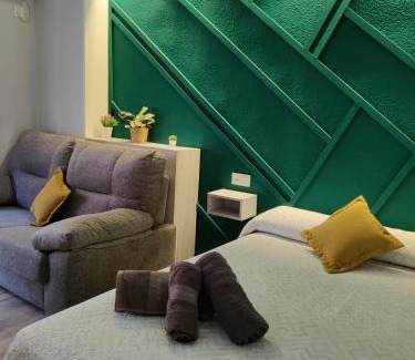 Torredonjimeno House | Duerme a gusto - Tu habitación acogedora en Torredonjimeno