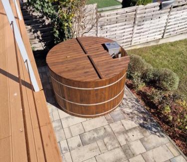 Szigetszentmiklos House | Duna Apartman