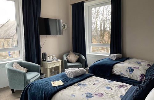Levenmouth House | Dunclutha Guest House